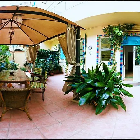 Livingstone Bed & Breakfast